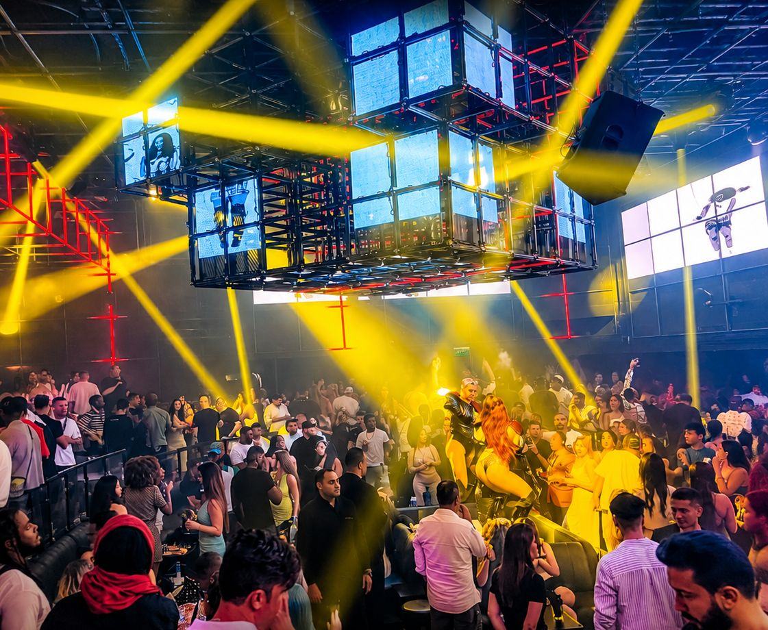 AVENUE Dubai — VIP table booking